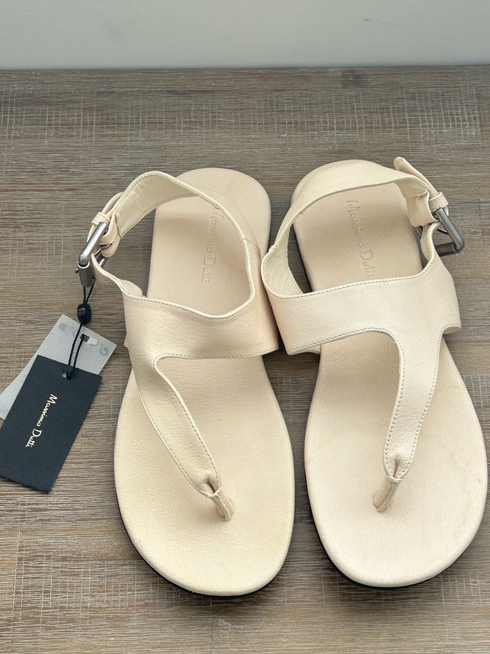 Massimo Dutti Cream Leather Sandals Size 38 or 7.5 - Picture 3 of 10